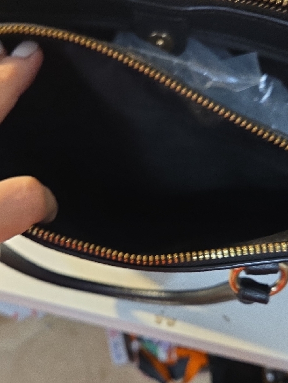 Coach Black Leather Top-Handle Satchel Gold Hardware Almost New Authentic - Picture 5 of 8
